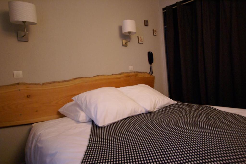 Hotel De La Placette Barcelonnette Room photo