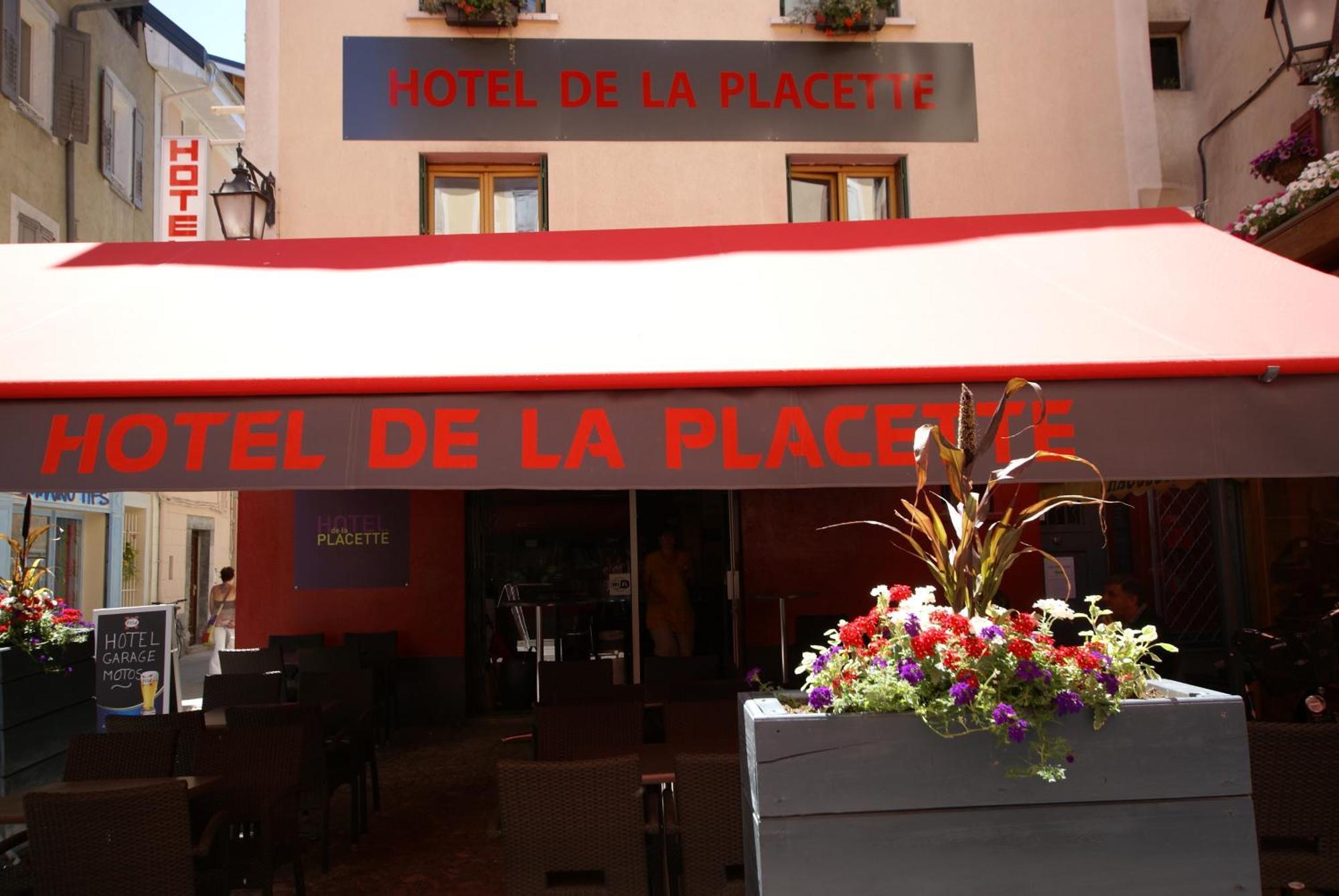 Hotel De La Placette Barcelonnette Exterior photo