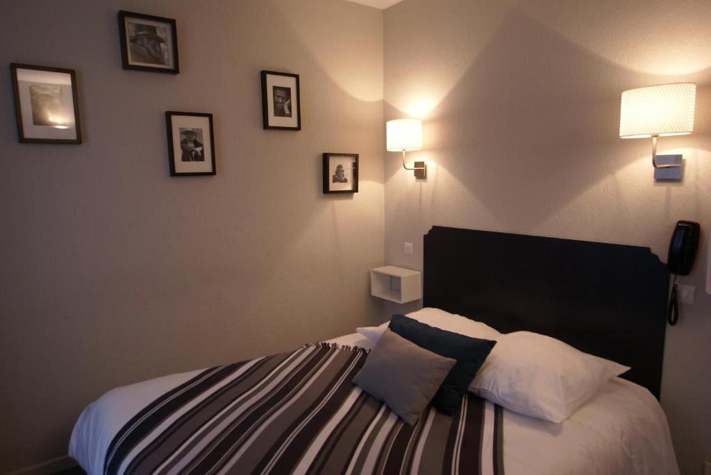 Hotel De La Placette Barcelonnette Room photo