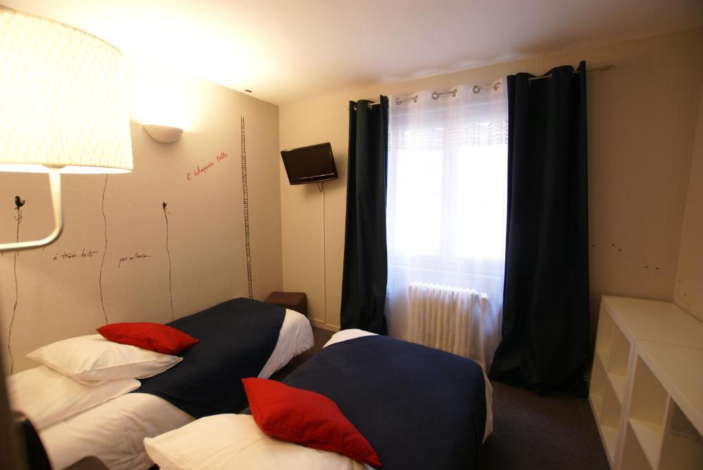 Hotel De La Placette Barcelonnette Room photo